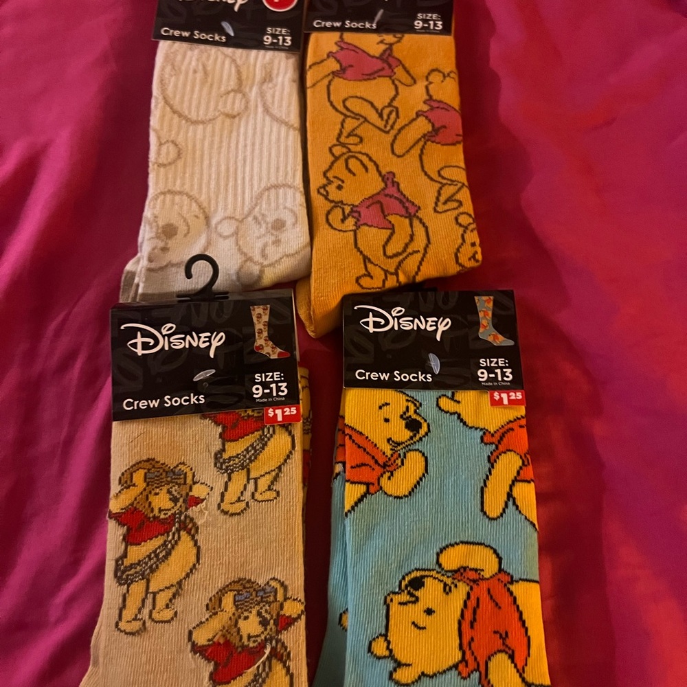Disney Colorful Winnie the Pooh Crew Socks